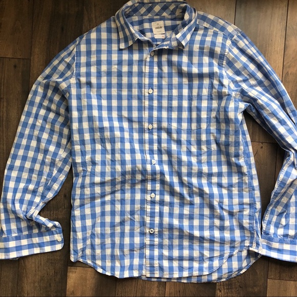 Men’s Gap Button Down - Picture 2 of 2